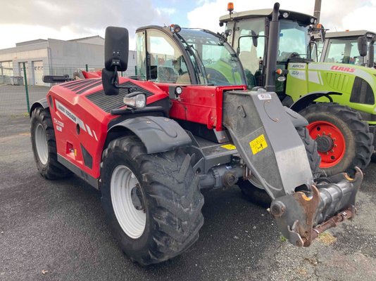 Unknown range 166 Massey Ferguson 7038