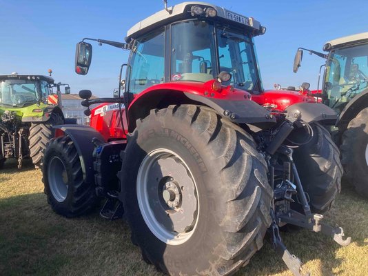 Tracteur agricole Massey Ferguson 7726