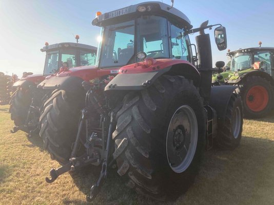 Tracteur agricole Massey Ferguson 7726