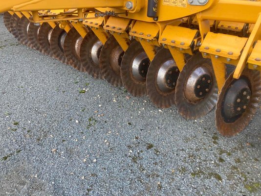 Déchaumeur rapide à disques Agrisem DISC-O-MULCH 4.5M SERIE R TRAINEE