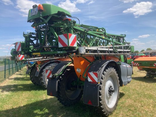 Pulvérisateur traîné Amazone UX4201