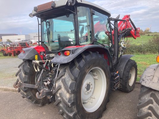 Tracteur agricole Massey Ferguson 4709