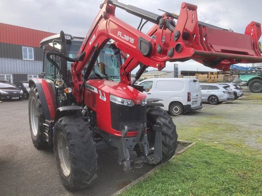 Tracteur agricole Massey Ferguson 4709
