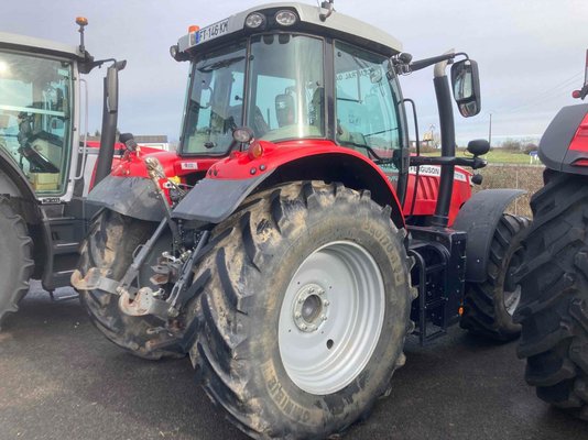 Tracteur agricole Massey Ferguson 7716