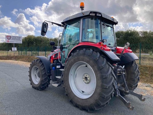 Tracteur agricole Massey Ferguson 5S.145 DYNA-6 EFFICIENT