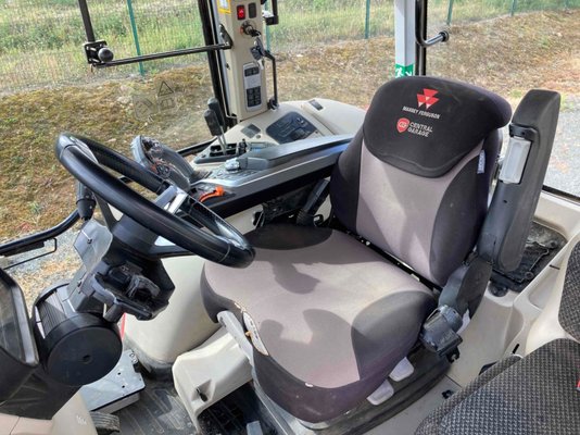 Tracteur agricole Massey Ferguson 5S.145 DYNA-6 EFFICIENT