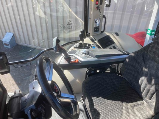 Tracteur agricole Massey Ferguson 5S.125 DYNA-6 EFFICIENT