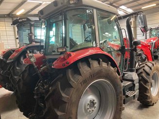 Tracteur agricole Massey Ferguson 5S.115 Dyna-4 ESSENTIEL - 2