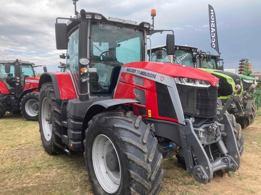 Tracteur agricole Massey Ferguson 8S.225 Dyna-7 EXCLUSIVE