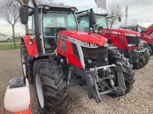 Tracteur agricole Massey Ferguson 7S.165 Dyna-VT EXCLUSIVE