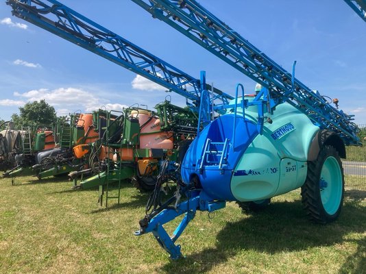 Pulvérisateur traîné - TENOR3537