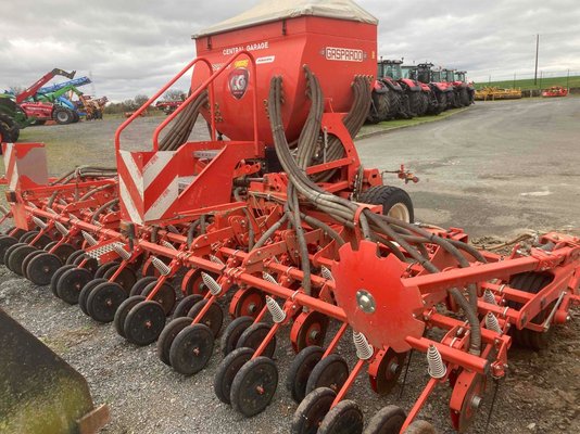 Semoir direct / TCS MASCHIO GASPARDO PRIMAVERA 600 ISOTRONIC