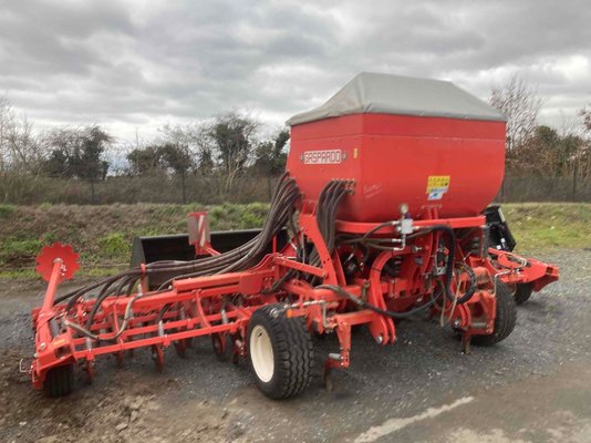 Semoir direct / TCS MASCHIO GASPARDO PRIMAVERA 600 ISOTRONIC