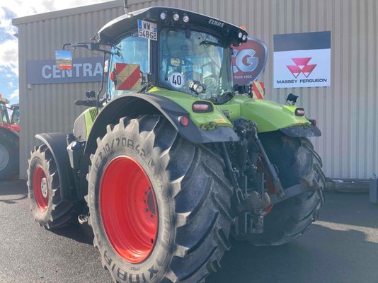 Tracteur agricole Claas AXION 850