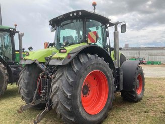 Tracteur agricole Claas AXION 850 - 3