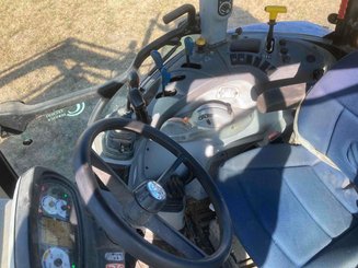 Tracteur agricole New Holland T5.100 - 4