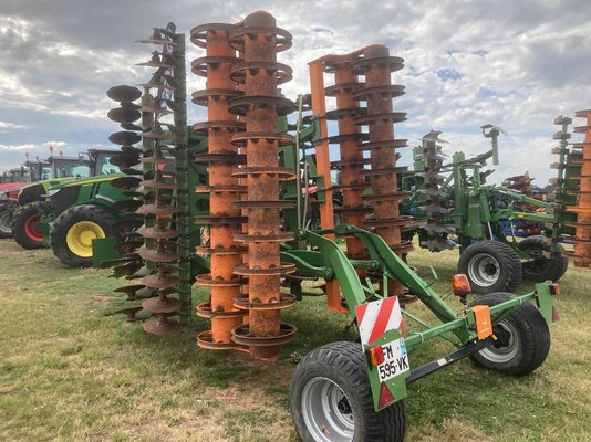 Déchaumeur rapide à disques Amazone CATROS+ 6002