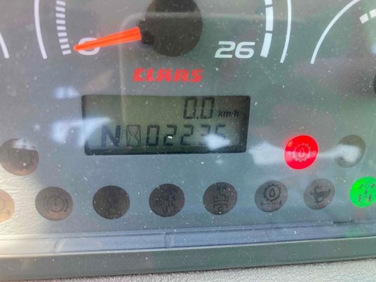 Tracteur fruitier Claas Elios 220