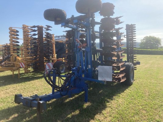 Déchaumeur rapide à disques Souchu Pinet CARRYBRET 624