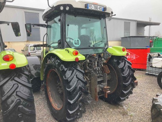 Tracteur agricole Claas ATOS 330
