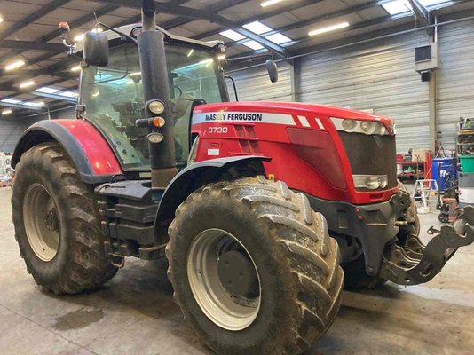 Tracteur agricole Massey Ferguson MF 8730