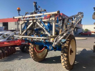 Pulvérisateur traîné Blanchard ATLANTIQUE27 - 7