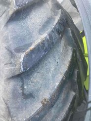 Tracteur agricole Claas ARION 550 - 9