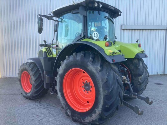 Tracteur agricole Claas ARION 550