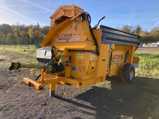 Désileuse pailleuse méllangeuse Lucas CASTOR+53G