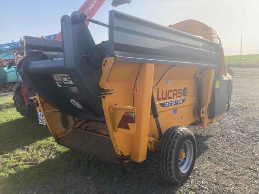 Désileuse pailleuse méllangeuse Lucas CASTOR+53G