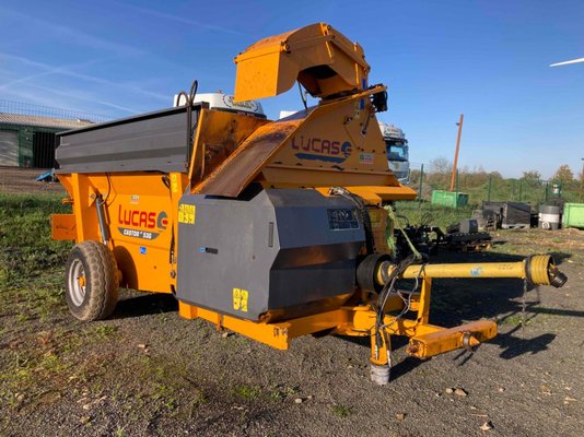 Désileuse pailleuse méllangeuse Lucas CASTOR+53G