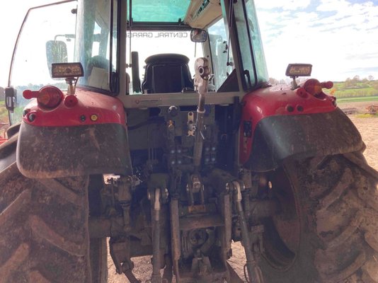 Tracteur agricole Massey Ferguson 5S.135 DYNA-4 EFFICIENT