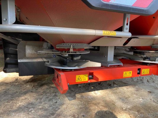 Distributeur d'engrais Kuhn AXIS 40.2 H EMC W 