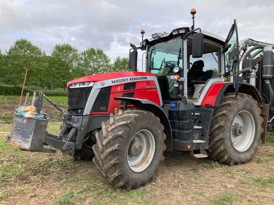 Tracteur agricole Massey Ferguson 8S.205 Dyna-VT EXCLUSIVE
