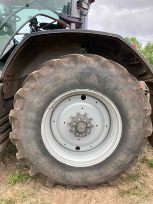 Tracteur agricole Massey Ferguson 8S.205 Dyna-VT EXCLUSIVE