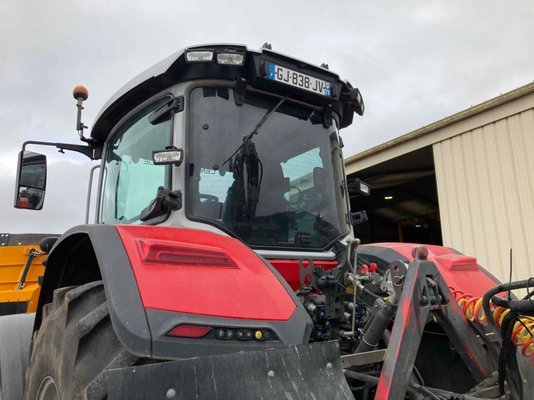 Tracteur agricole Massey Ferguson 8S.205 Dyna-VT EXCLUSIVE