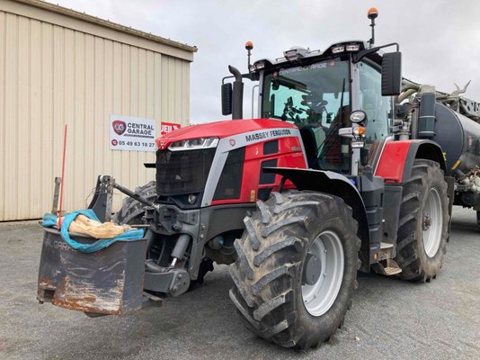 Tracteur agricole Massey Ferguson 8S.205 Dyna-VT EXCLUSIVE