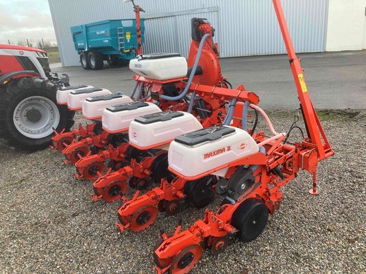 Semoir en ligne pneumatique Kuhn MAXIMA 2