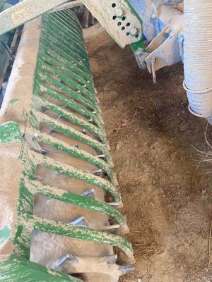 Herse rotative Amazone KX 3001 CULTIMIX