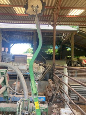 Herse rotative Amazone KX 3001 CULTIMIX