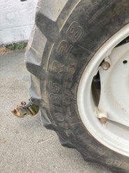 Tracteur fruitier New Holland T4-75N - 4