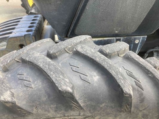 Tracteur fruitier New Holland T4-75N