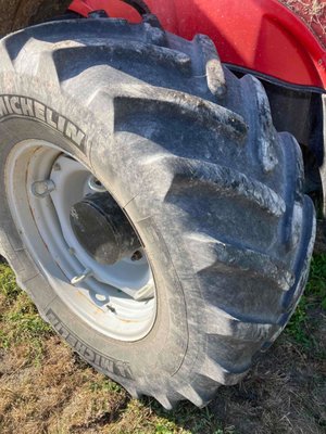 Tracteur agricole Massey Ferguson 6490