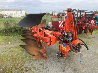 Charrue Kuhn Vari-Master 152 - 2