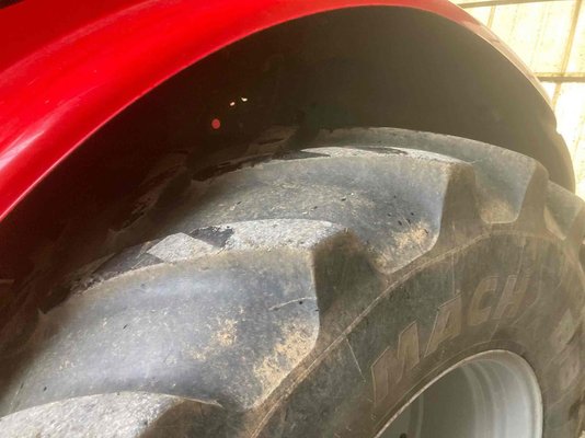 Tracteur agricole Massey Ferguson 7624