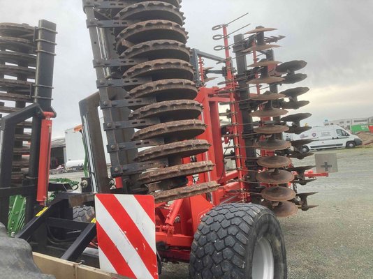 Déchaumeur rapide à disques Gregoire Besson DCK 3