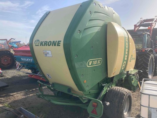 Presse à balles rondes Krone COMPRIMA V180