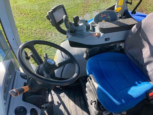 Tracteur agricole New Holland T7.210