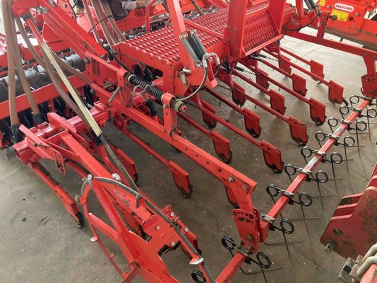 Semoir direct / TCS Kuhn VENTA LC 302