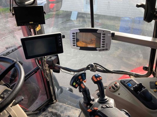 Tracteur agricole Massey Ferguson 7720